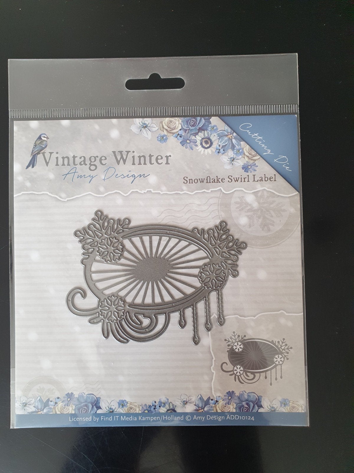 Amy Design ADD10124 snowflake swirl label, Ophalen of Verzenden, Nieuw, Kerst, Pons of Mal