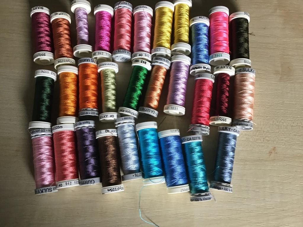 Borduur Garen, Hobby en Vrije tijd, Verzenden, Zo goed als nieuw, Machineborduren, Borduurgaren of Zijde