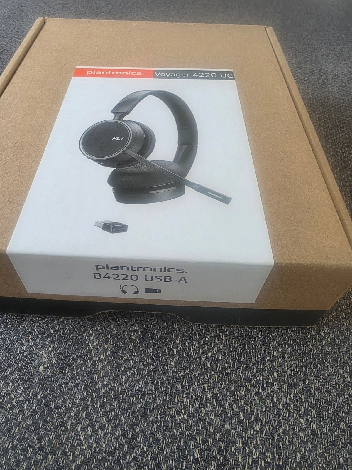 Plantronics/Poly headset B4220 USB-A, Computers en Software, Headsets, Nieuw, On-ear, Ophalen of Verzenden, Plantronics (Poly)