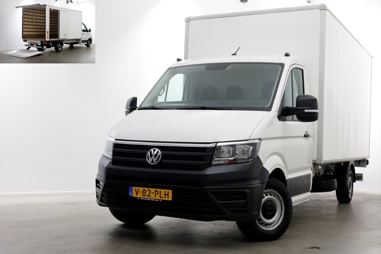 Volkswagen Crafter 35 2.0 TDI 140pk Bakwagen met laadklep en, Dealer onderhouden, Gebruikt, Euro 6, 4 cilinders