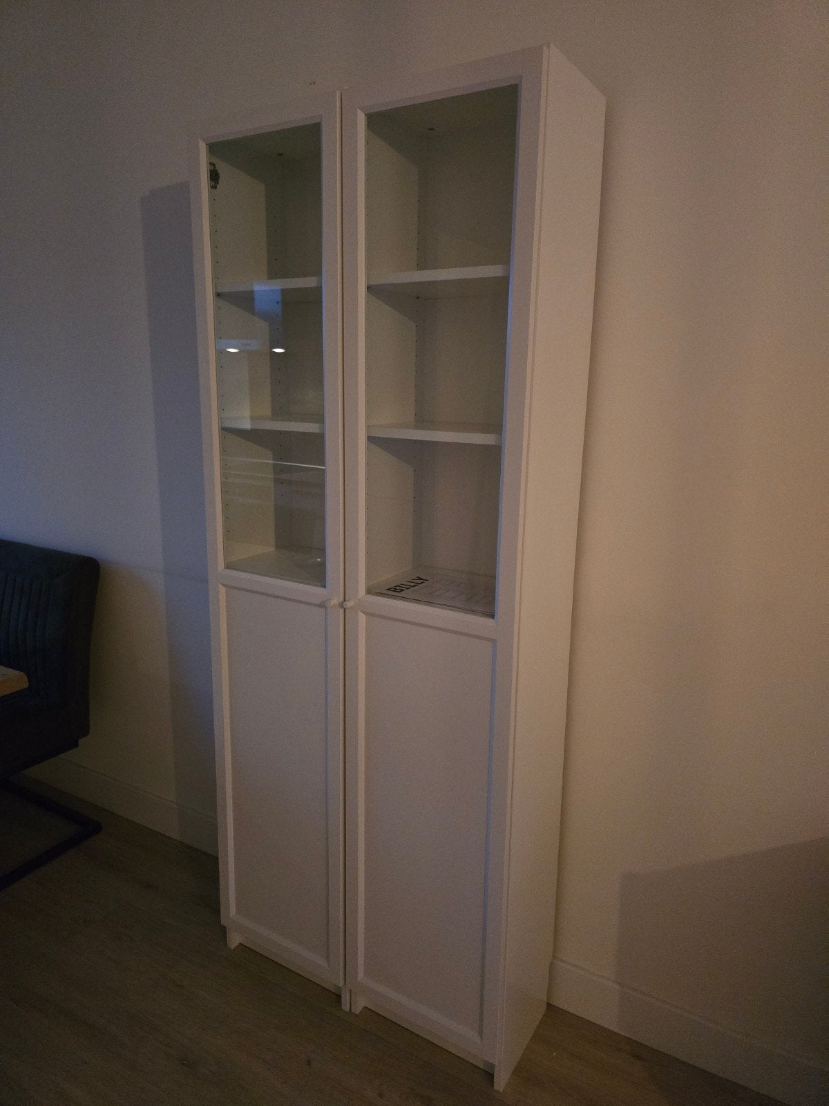 2x IKEA Billy Boekenkast met Oxberg Glazen Deuren, Huis en Inrichting, Ophalen, Minder dan 50 cm, Met deur(en), 200 cm of meer