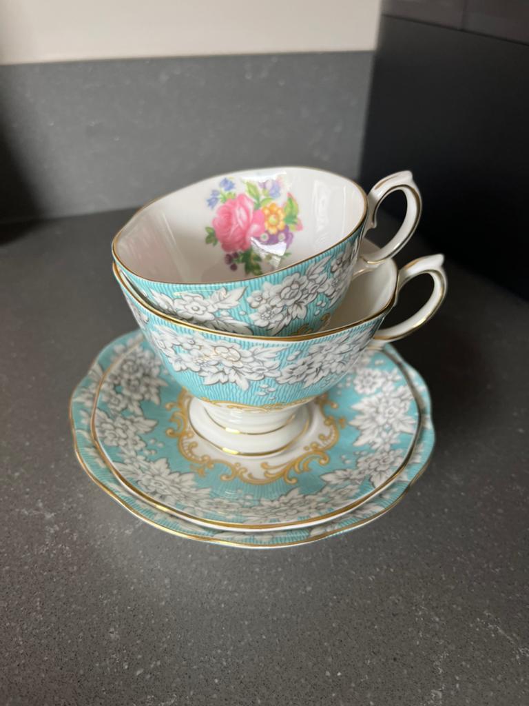 Royal Albert, Enchantment, Ophalen