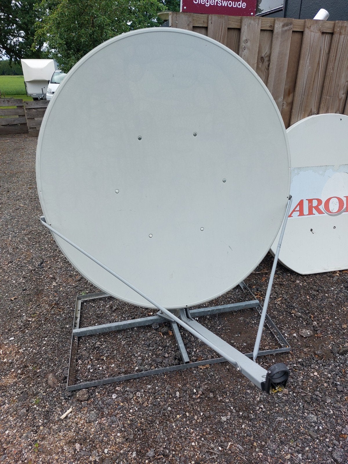 130 cm vaste schotel antenne  demomodel, ., ., ., Ophalen