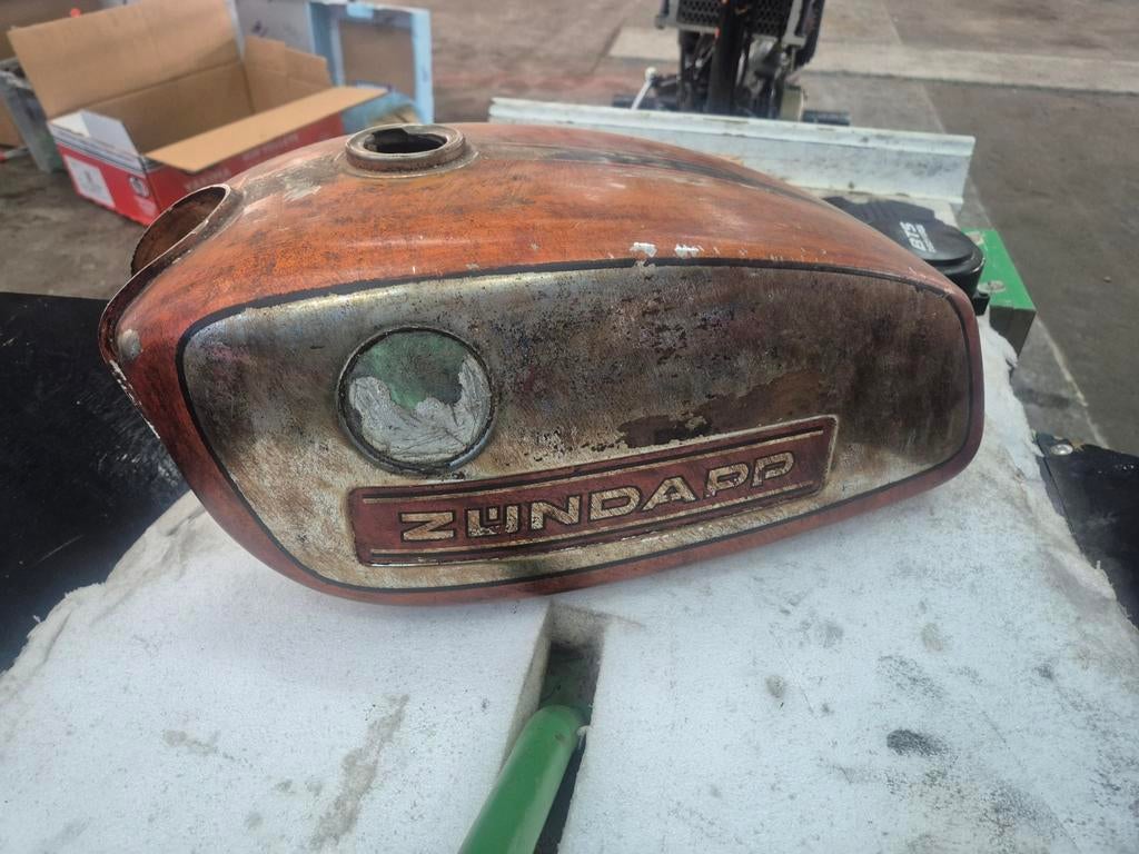 Zundapp 529/530 tank, Fietsen en Brommers, Brommeronderdelen | Zundapp, Ophalen of Verzenden, Gebruikt, Tank
