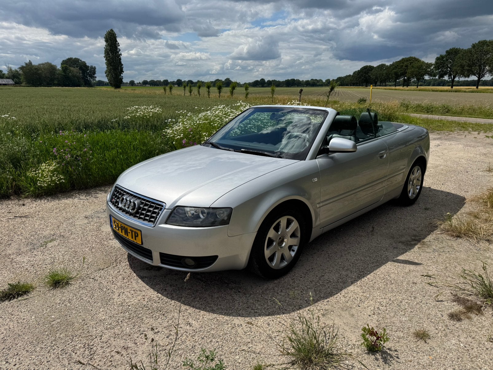 Audi A4 Cabrio 2003 Grijs, Auto's, Audi, Voorwielaandrijving, Stoelverwarming, 4 cilinders, Cabriolet