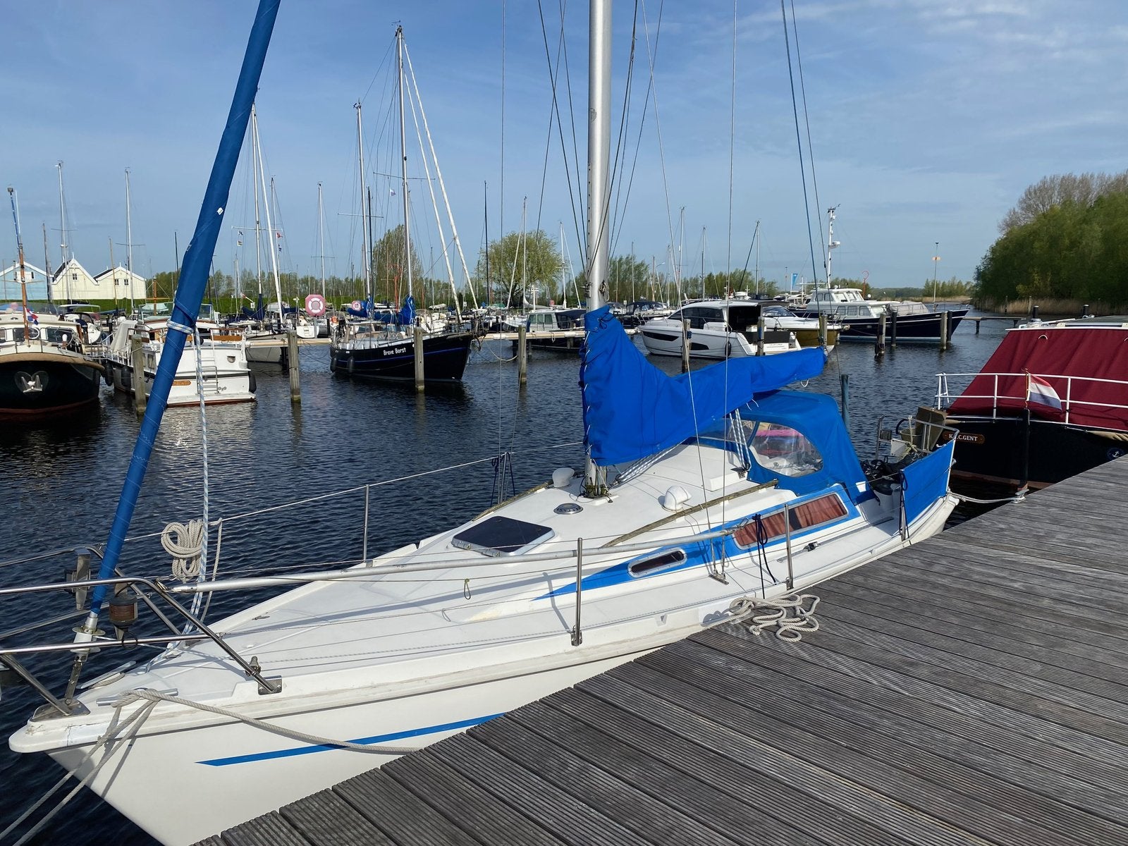 Aloa 27 SC zeiljacht met kajuit, Watersport en Boten, Ophalen, 16 pk, Gebruikt, Binnenboordmotor
