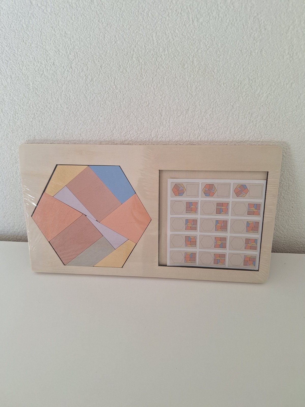 Splinter nieuwe houten zeshoek tangram puzzel montessori

Ni, Ophalen of Verzenden, Nieuw, Bouwen