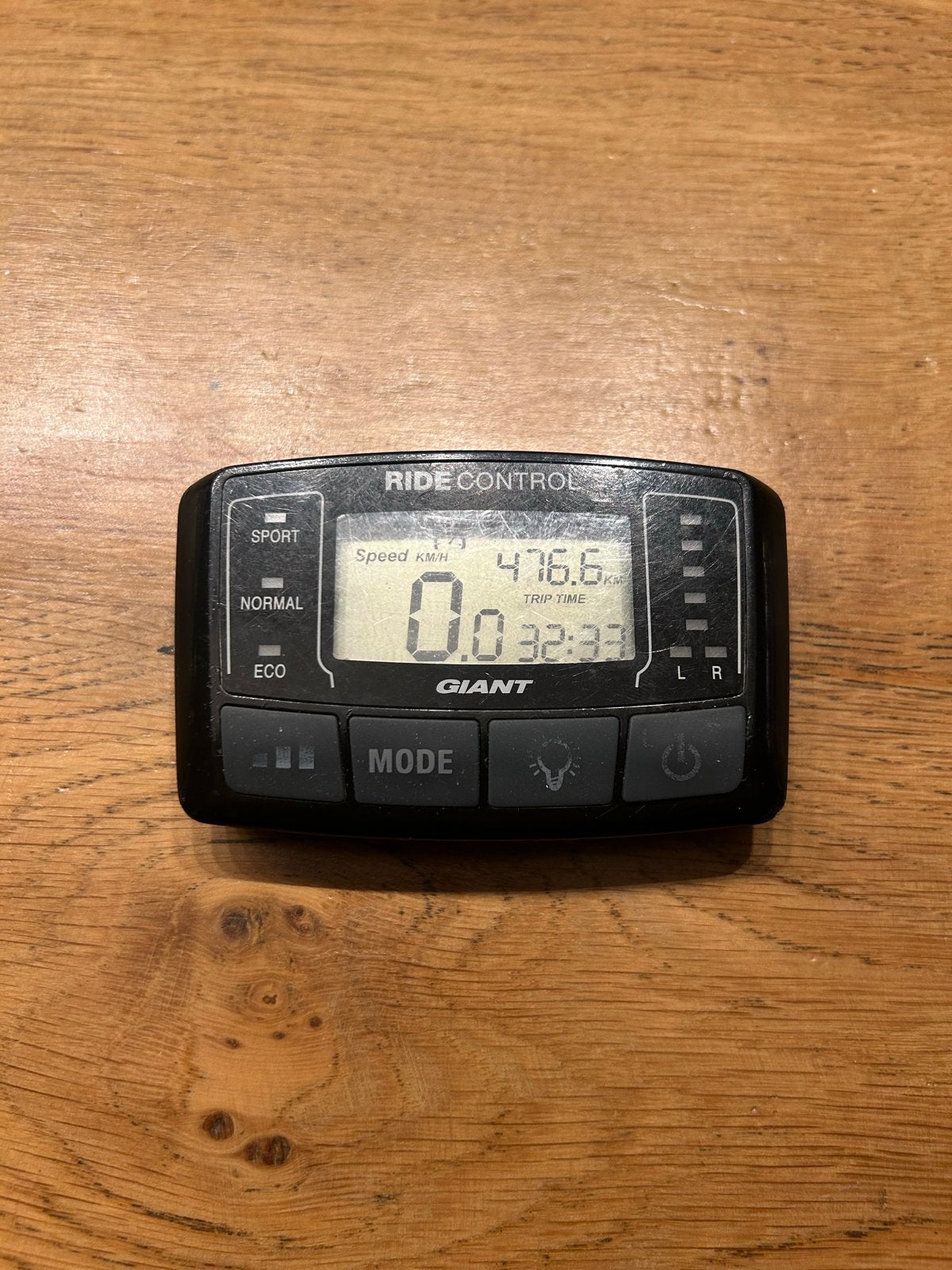 Giant RideControl Display voor E-bike, Fietsen en Brommers, Fietsaccessoires | Fietscomputers, Ophalen, Snelheidssensor, Gebruikt