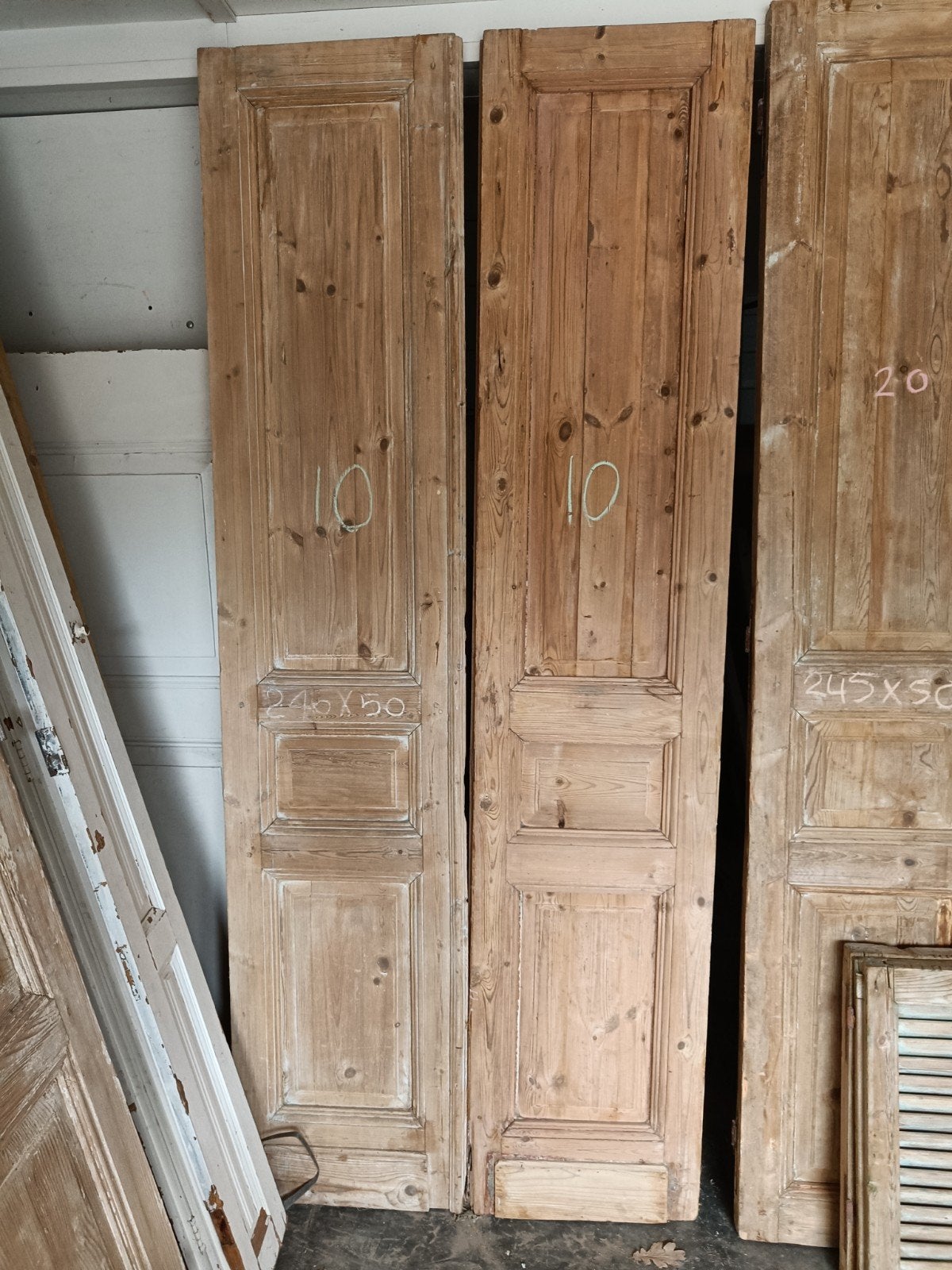 Paneeldeuren kastdeuren oude deuren, Ophalen