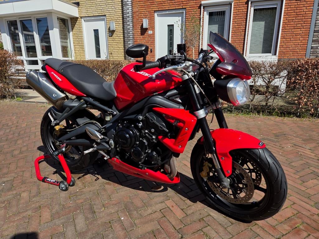 Triumph Street Triple 675R! In prijs verlaagd !, Motoren, Motoren | Triumph, 675 cc, LED Verlichting, Motorrijbewijs A, Gebruikt
