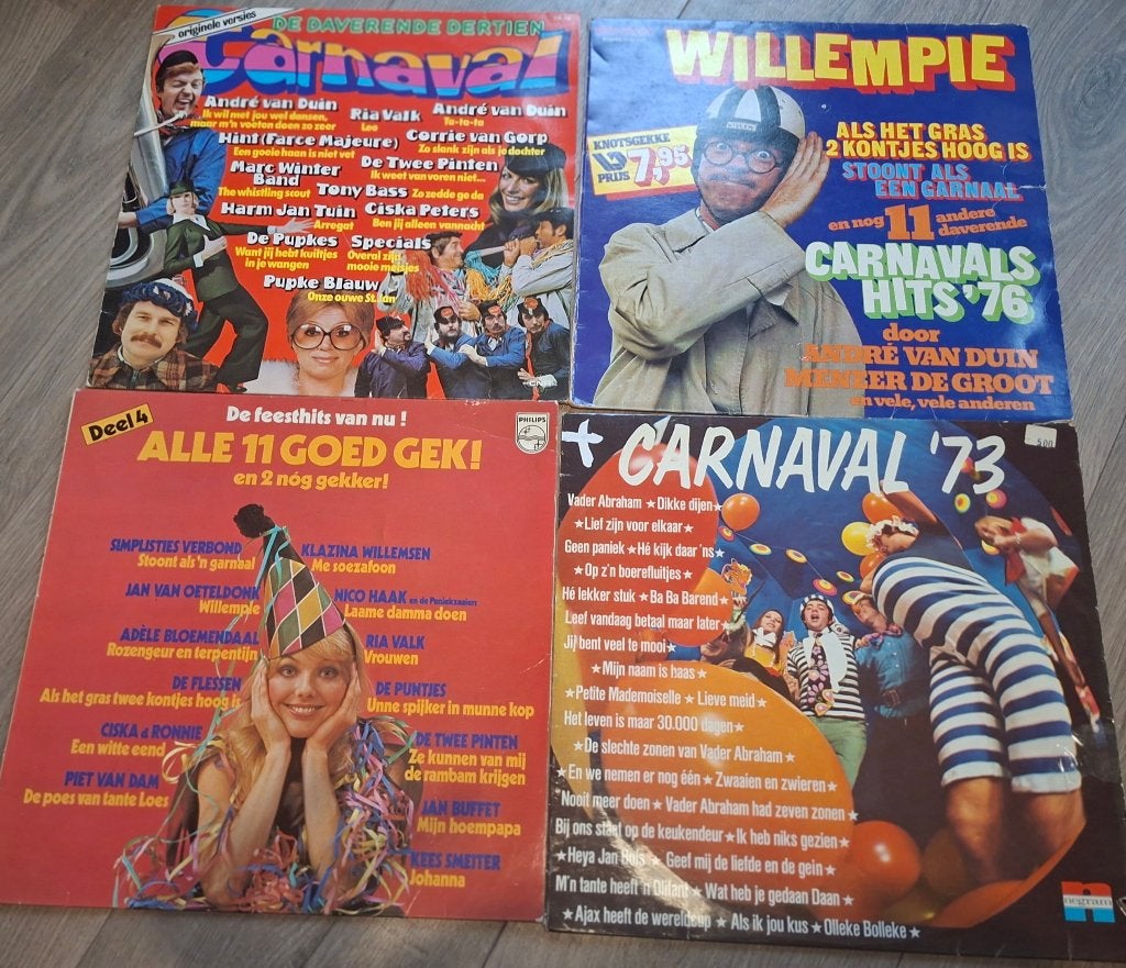 CARNAVAL, Ophalen of Verzenden, Zo goed als nieuw, Nederlandstalig
