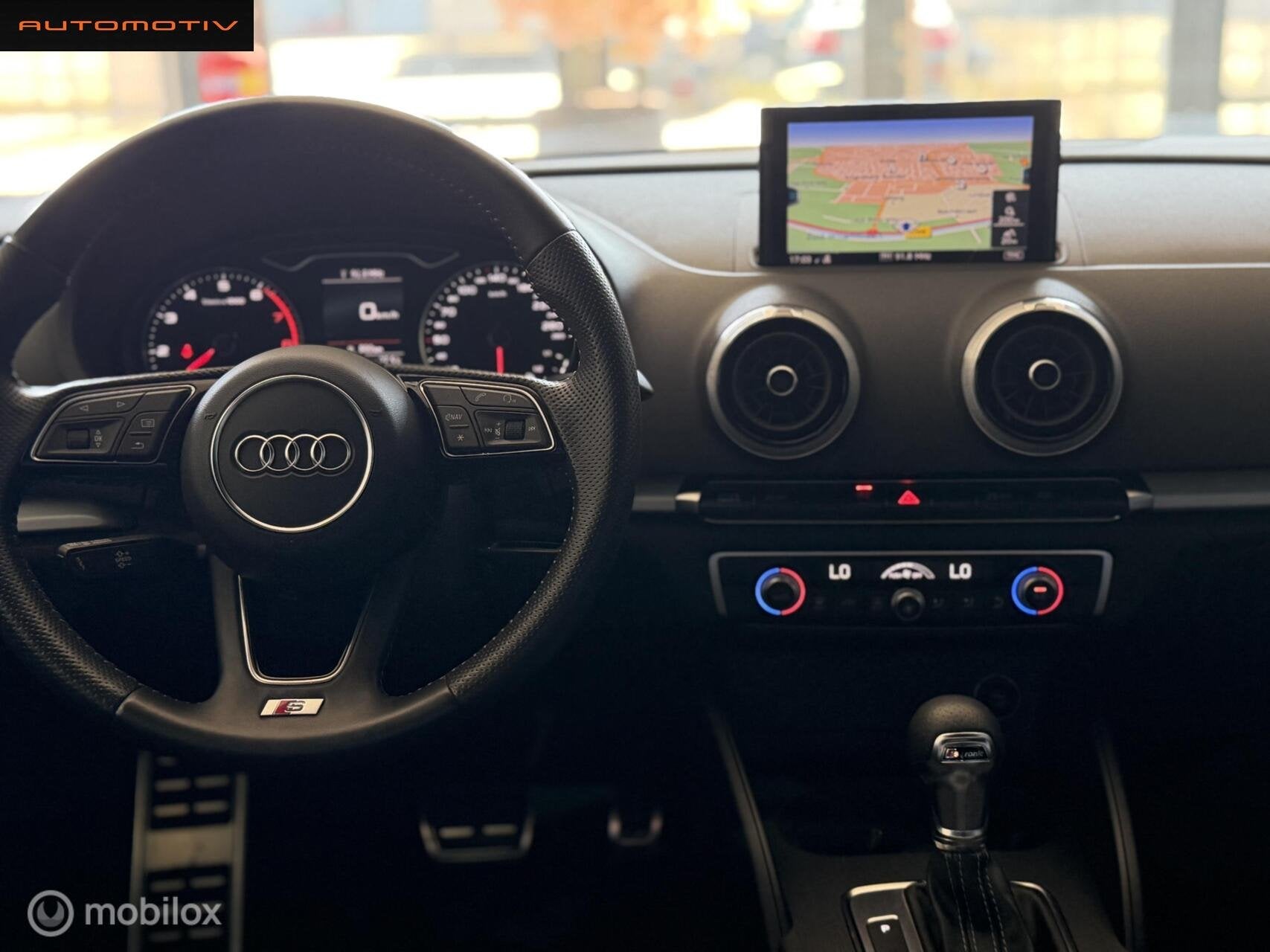 Audi A3 Sportback TFSI AUTOMAAT / 3X S LINE / LED / NAP, Auto's, Gebruikt, Euro 6, 116 pk, Zwart