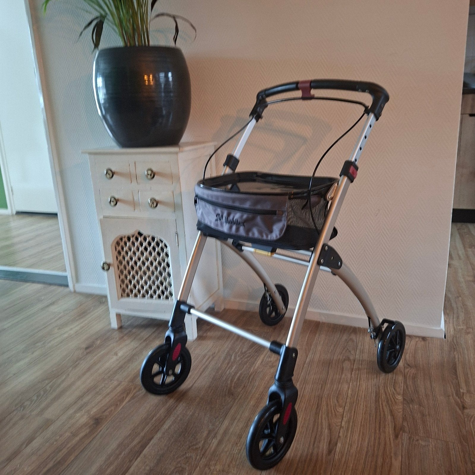 Rollator Mobilex Jaguar binnenrollator, Ophalen, Lichtgewicht