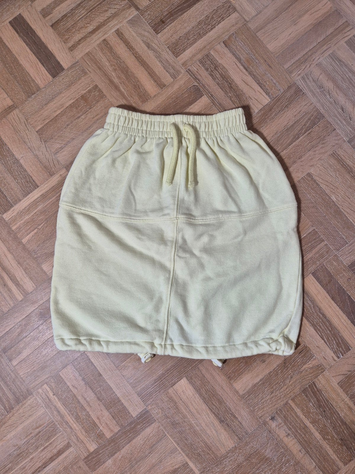 Zara rokje maat 116 lichtgeel, Kleding | Dames, Rokken, Zara, Geel, Ophalen of Verzenden, Zo goed als nieuw