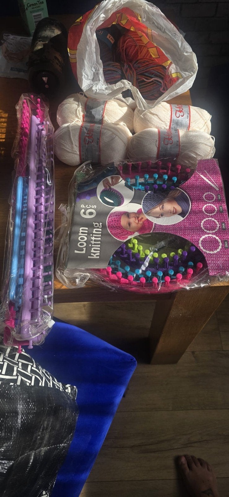 Brei- en haakpakket: Loom knitting set en wol, Ophalen, Zo goed als nieuw, Breien of Haken, Overige typen