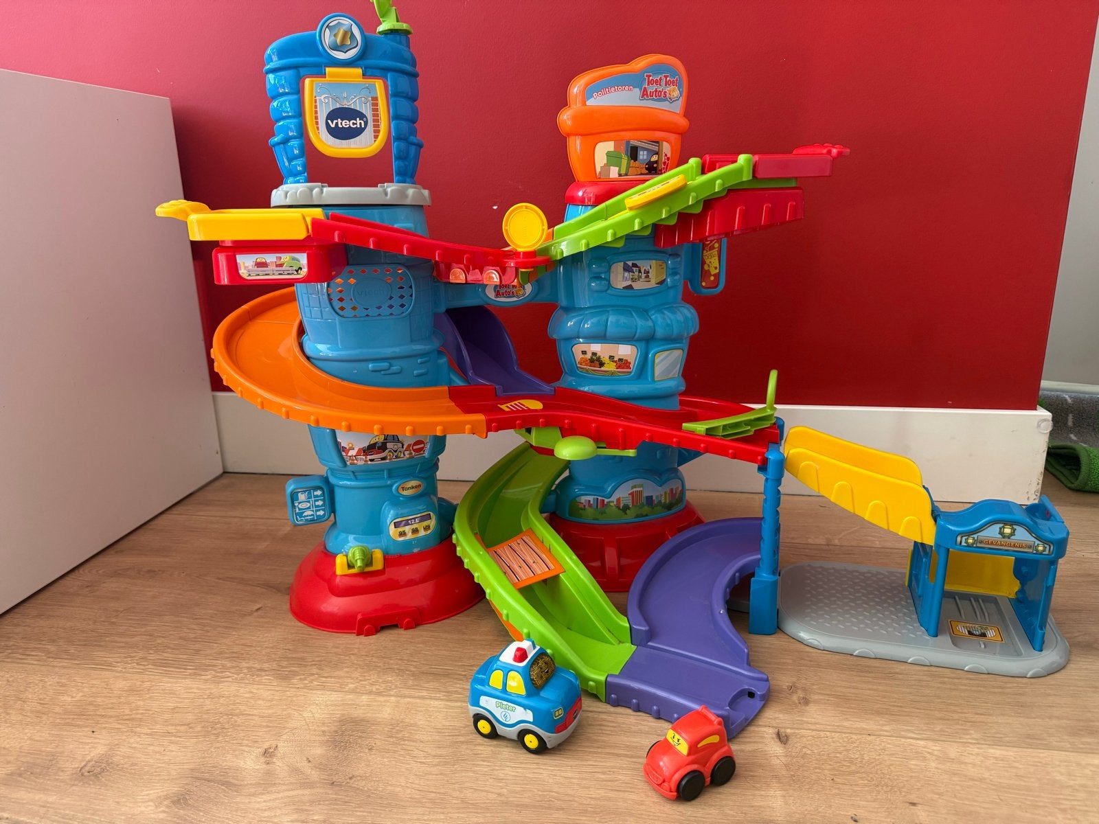 VTech Toet Toet Auto's Garage met 2 auto's, Ophalen of Verzenden, Gebruikt