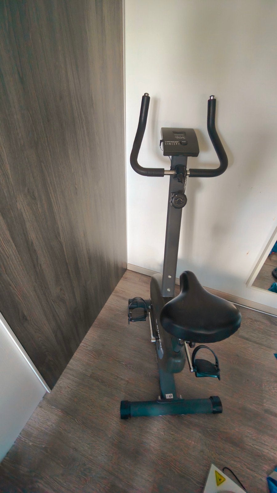 Dunlop Concept 1200 Hometrainer - In Hoogte Verstelbaar, Ophalen of Verzenden, Zo goed als nieuw, Benen, Hometrainer