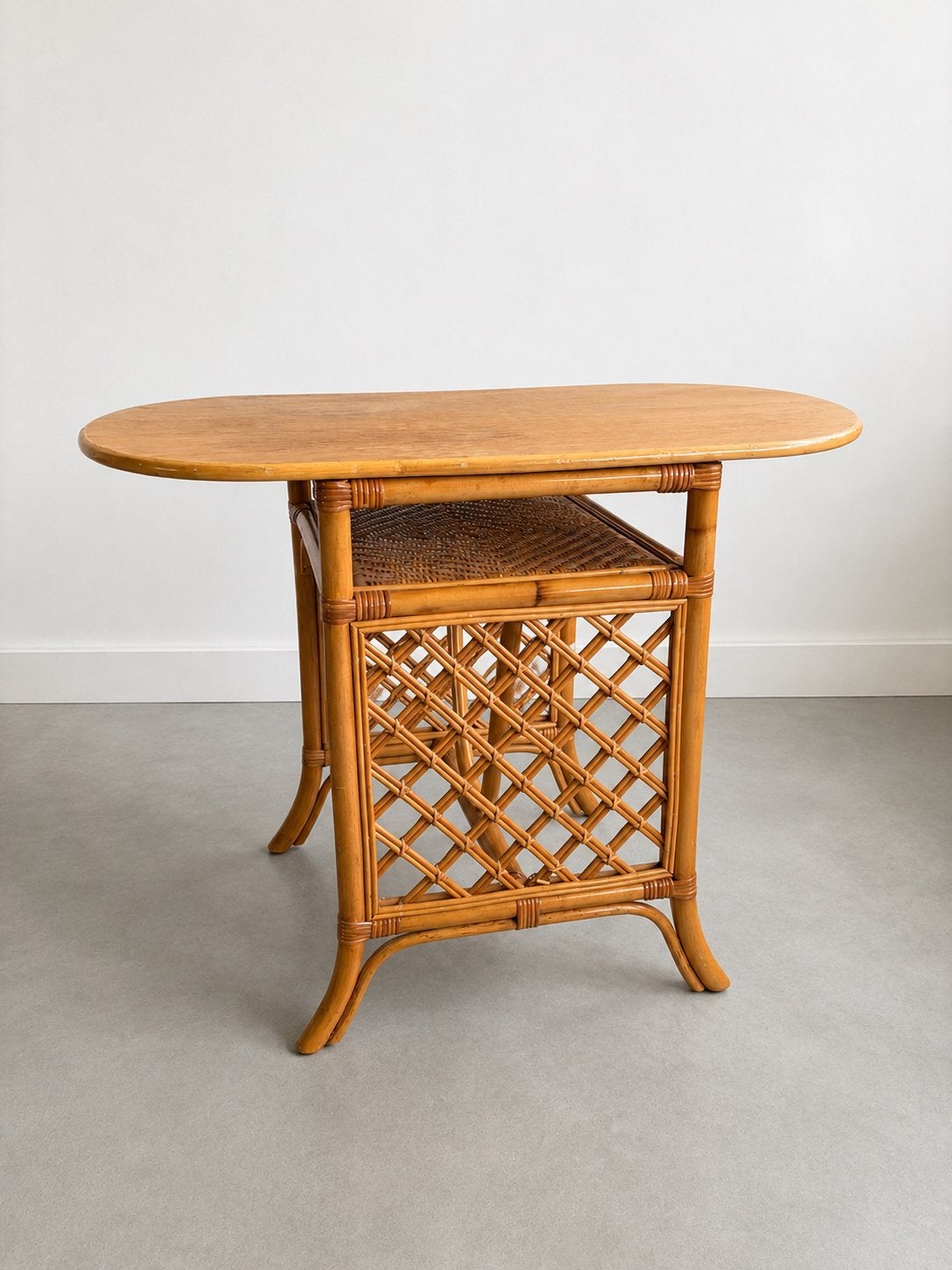 Vintage rotan bijzettafel, Ophalen