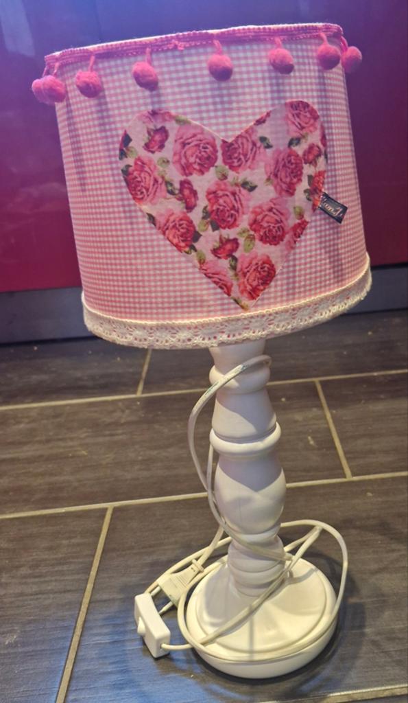 Vintage look tafellamp met roze ruit en hart, Gebruikt, Stof, Minder dan 50 cm, Vintage, Romantisch, Landelijk