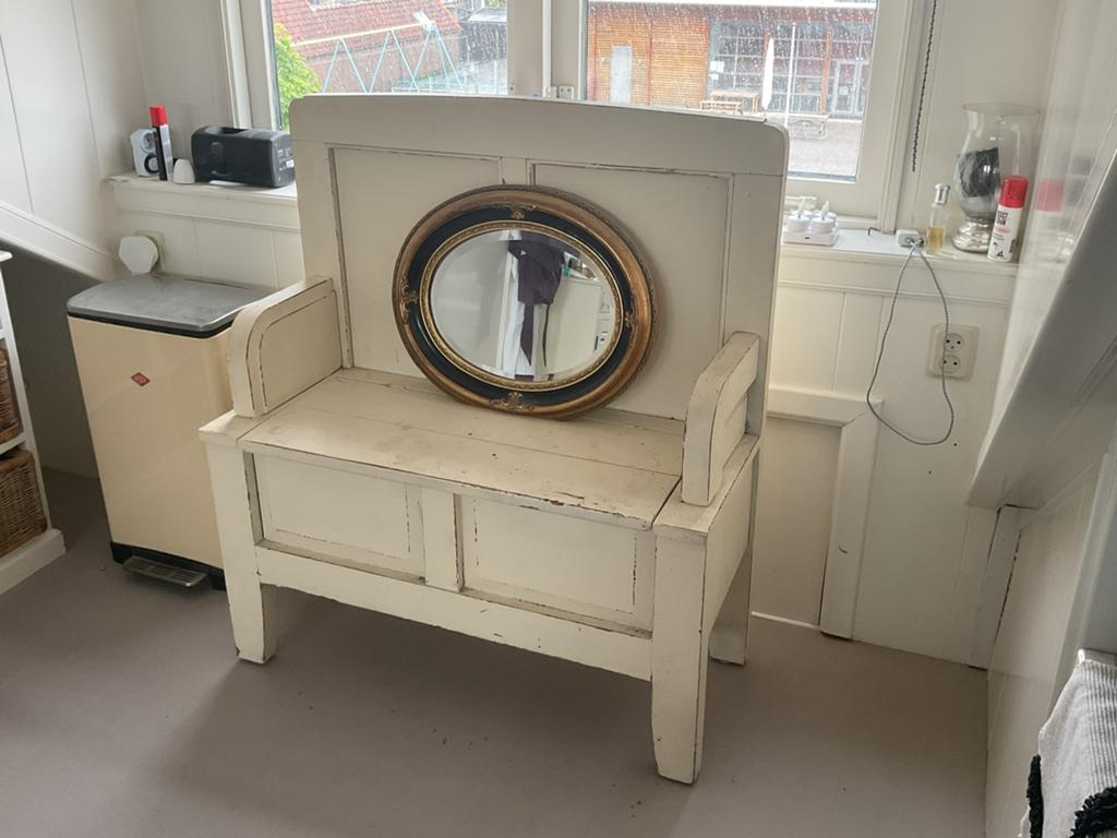 Brocante klepbank, Ophalen