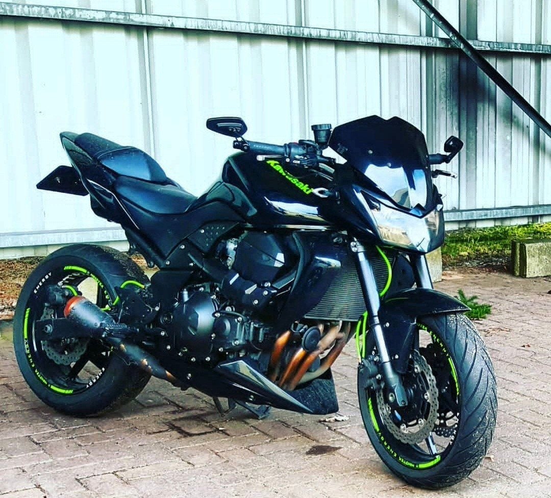 KAWA Z750 - SPECIAL- MONSTER 2011, Motoren, 4 cilinders, Gebruikt, Particulier, Meer dan 35 kW