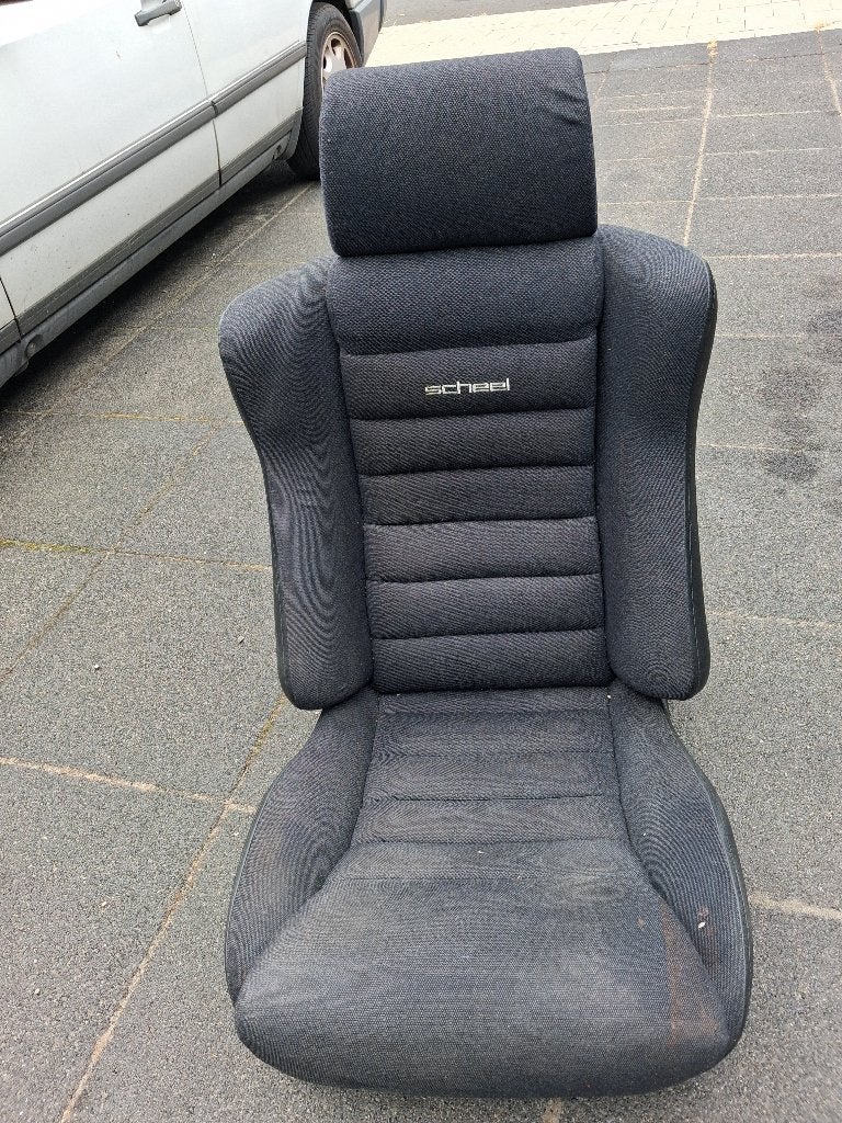 Scheel autostoel, voor lang en breed persoon, Ophalen, Gebruikt
