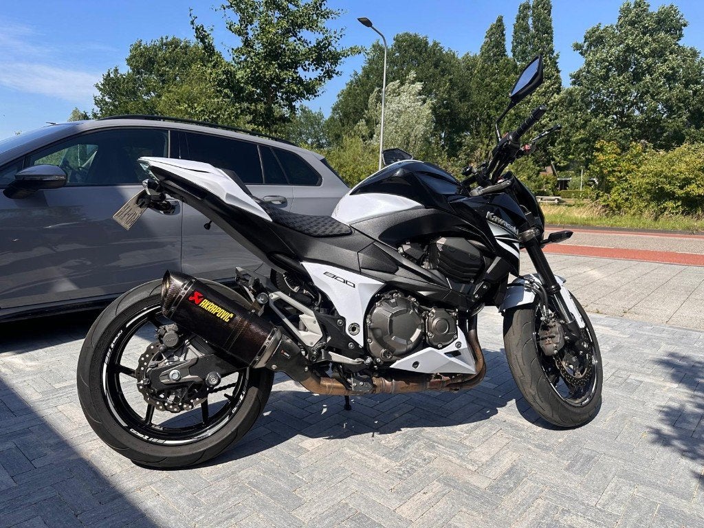 Kawasaki Z800 ABS- 2013 - 19DKM - Akrapovic - Powercommander, Occasion, 4 cilinders, Motorrijbewijs A, Particulier