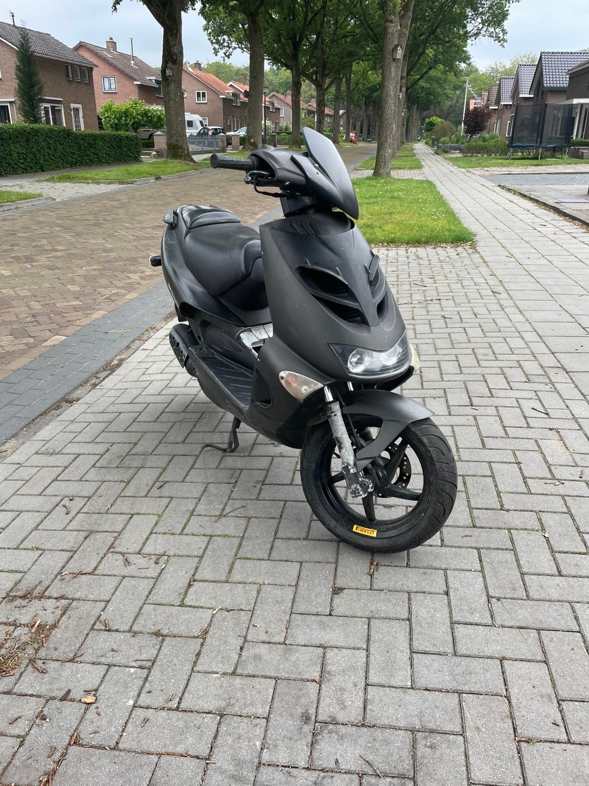 Aprillia sr70cc hpi, Ophalen, Tweetakt, Maximaal 45 km/u, 70 cc