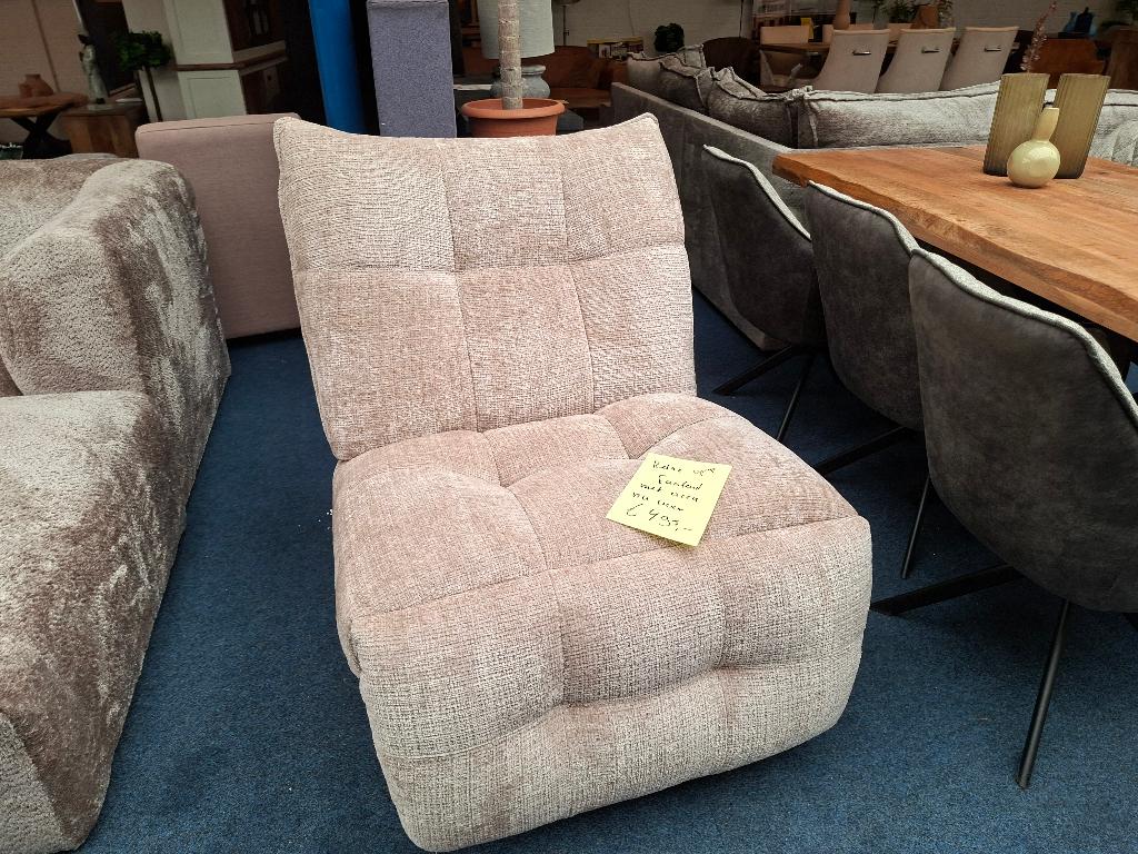 Lazy chair met accu nu voor 495,-, Ophalen, ., Nieuw, 75 tot 100 cm
