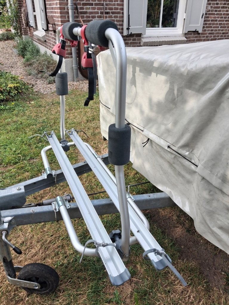 dissel fietsendrager, Ophalen, 2 fietsen, Gebruikt, Trekhaakdrager