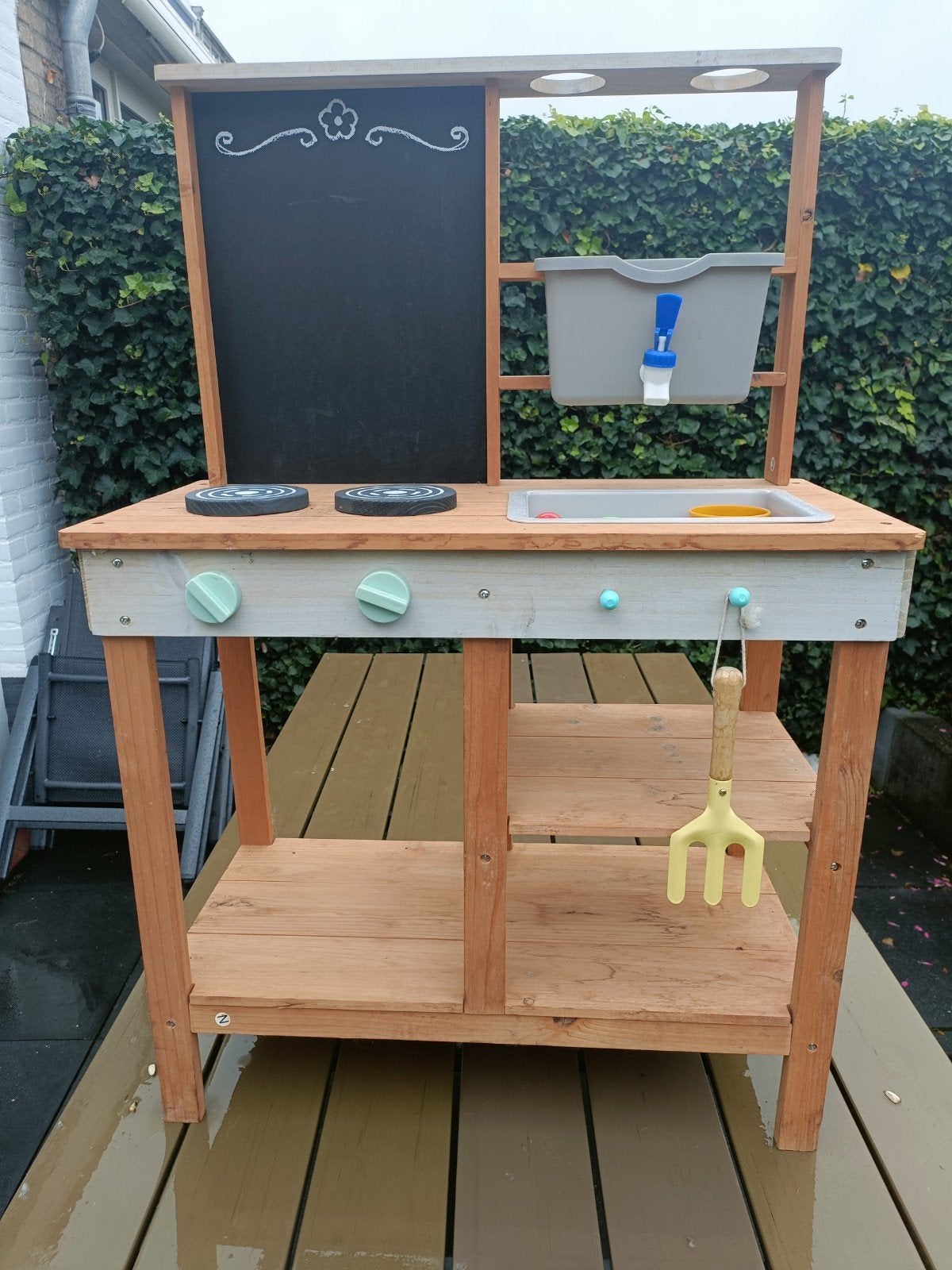 Leuke en nette buitenkeuken voor kinderen, Kinderen en Baby's, Ophalen