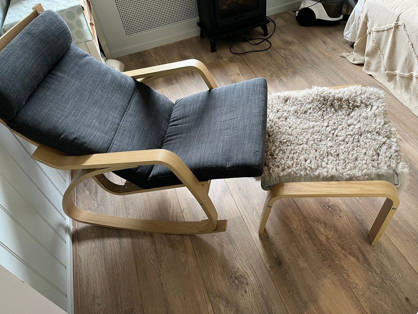 Comfortabele Relax Schommelstoel met Voetenbank, Ophalen, Gebruikt, Hout, Eén