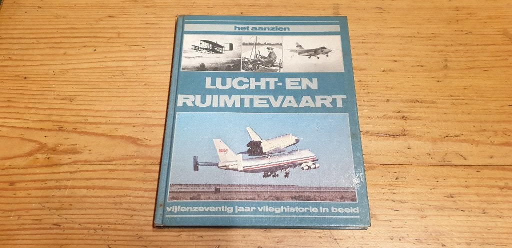 Het Aanzien van Lucht en Ruimtevaart 75 jaar vlieg historie, Boeken, Overige gebieden, Het Spectum, Ophalen of Verzenden, 20e eeuw of later