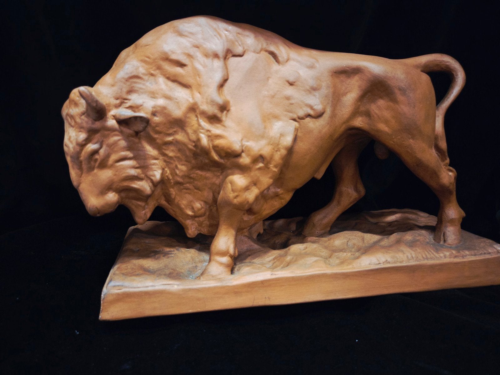 Terracotta stier, Antiek en Kunst, Rood, Ophalen of Verzenden, Zoogdier, 20 - 50 cm