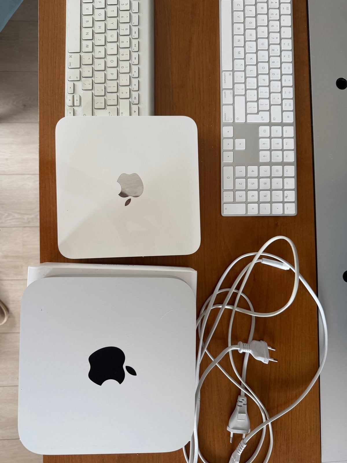 Apple Mac Mini 2020 M1 8-core 8GB 256GB SSD Zilver, Computers en Software, Apple Desktops, Ophalen of Verzenden, Zo goed als nieuw