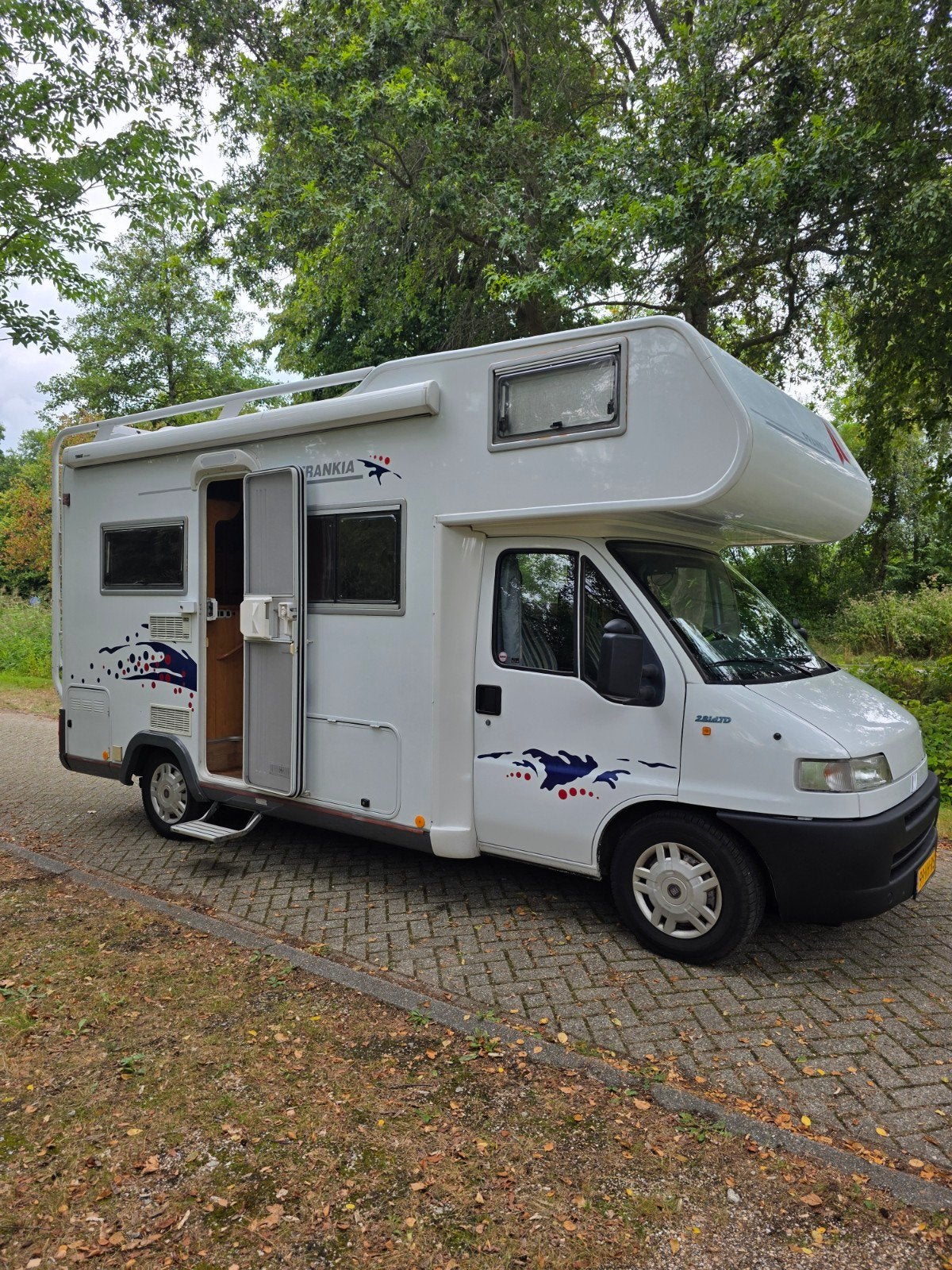 Fiat Frankia 2.8 Camper 4 Pers 1999 Off-Grid Nwe APK, Caravans en Kamperen, Chemisch toilet, Luifel, Alkoof, Ringverwarming
