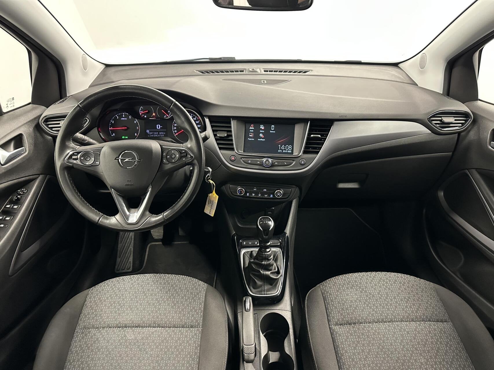 Opel Crossland 1.2 Turbo Edition CRUISE CARPLAY NAVI LM., Auto's, Voorwielaandrijving, Gebruikt, 1199 cc, Met garantie (alle)
