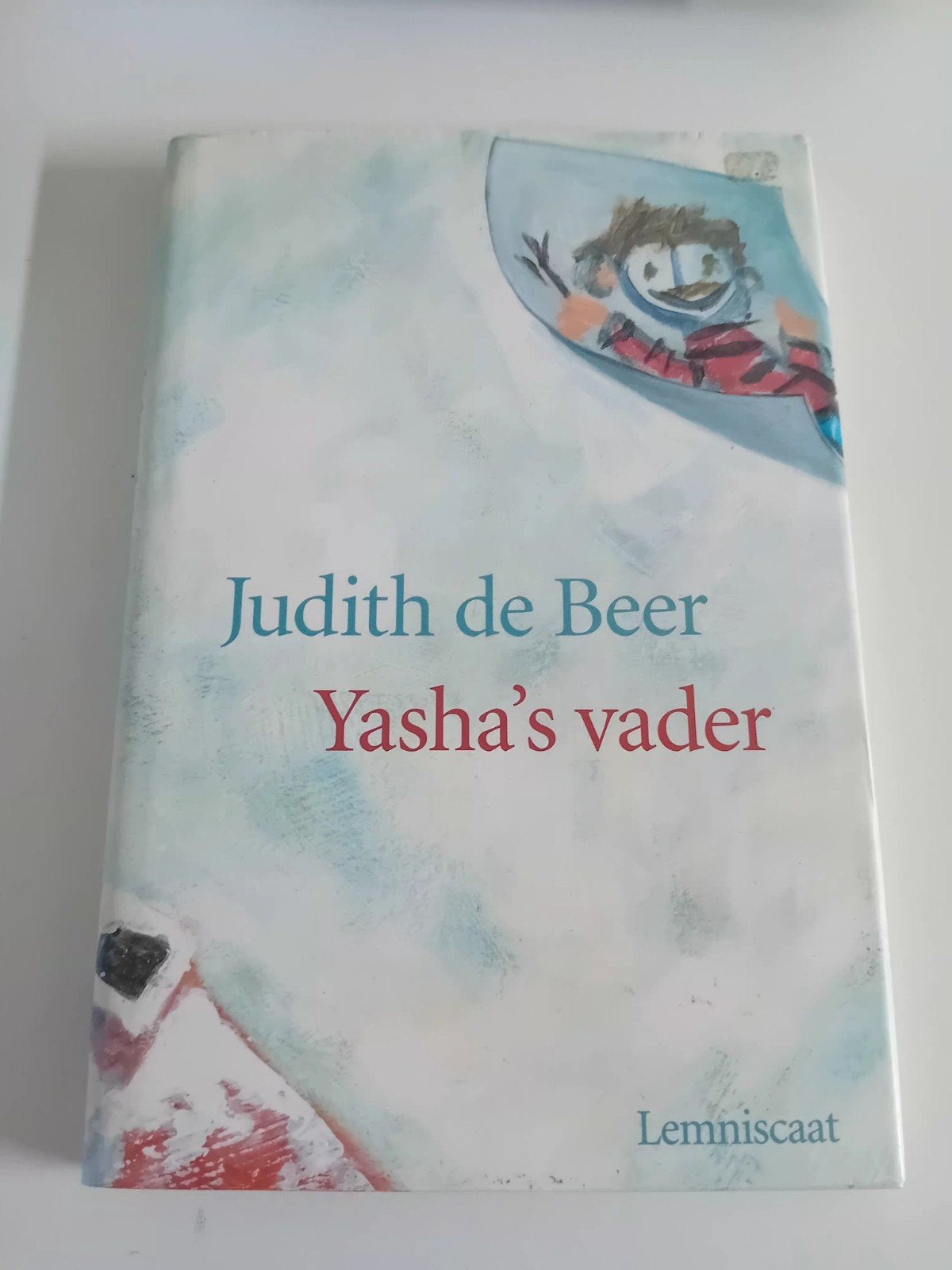 Yasha's vader - Judith de Beer, Boeken, Ophalen of Verzenden, Zo goed als nieuw