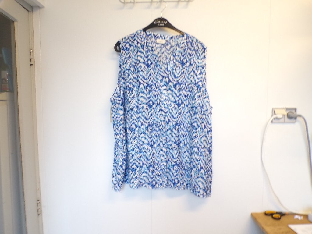 Blauwtinten/wit mouwloze top Only Carmakoma 48 nieuw!, Kleding | Dames, Grote Maten, Meerkleurig, Nieuw, Nvt, Nvt