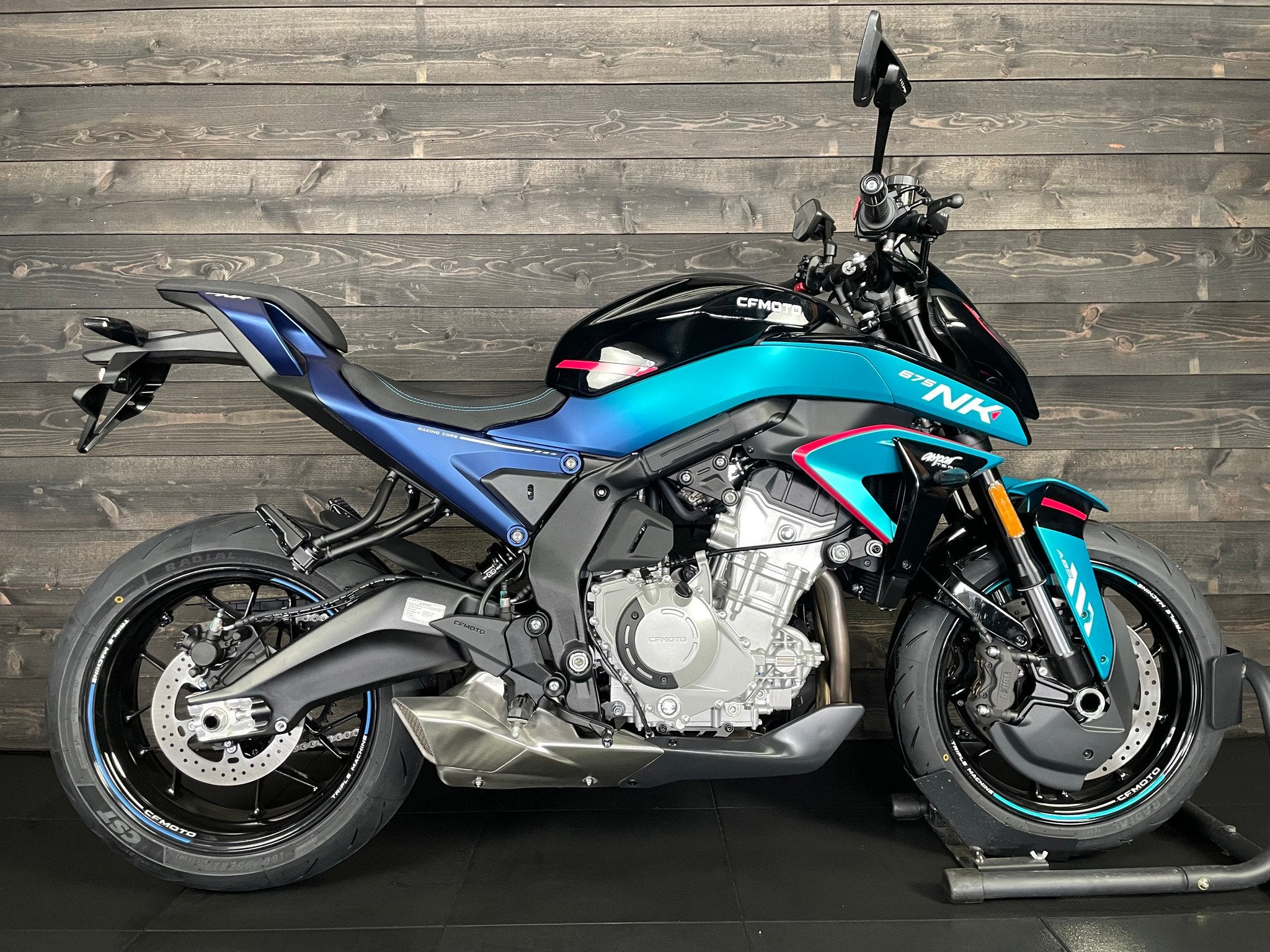 CFMOTO 675NK GP LIMITED EDITION (bj 2026), 675 cc, Bedrijf, Meer dan 35 kW, Naked bike