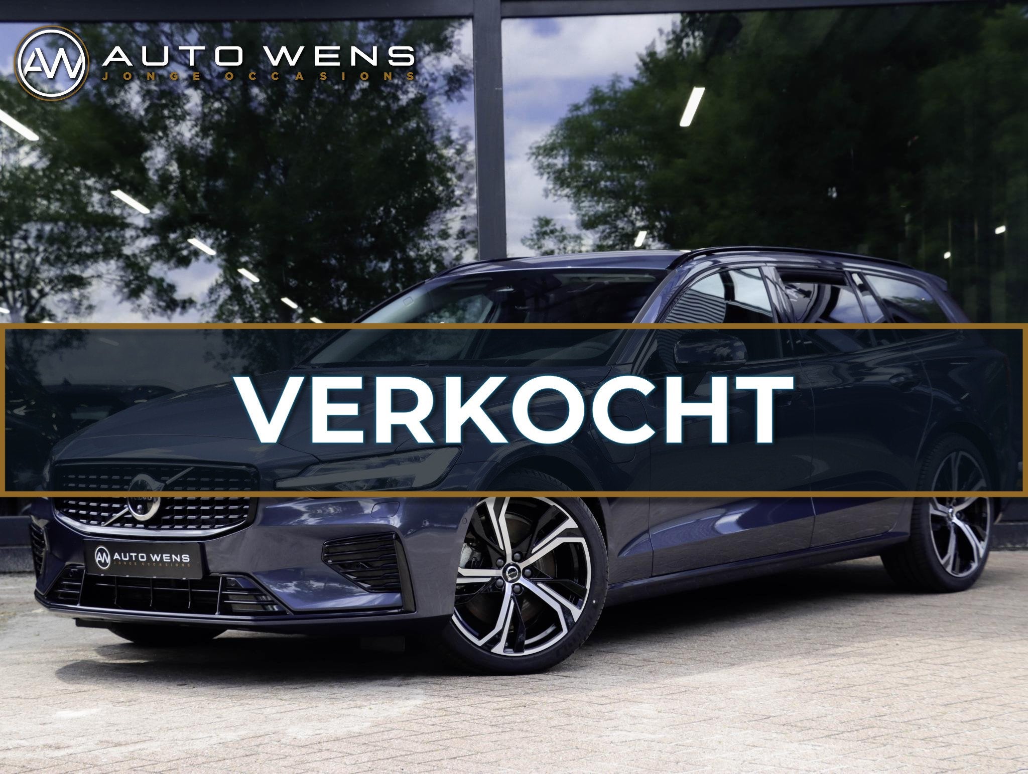 Volvo V60 T6 AWD Plus Dark 360 Camera Denim Blue 19'' Winter, Auto's, Automaat, Stof, Gebruikt, 4 cilinders