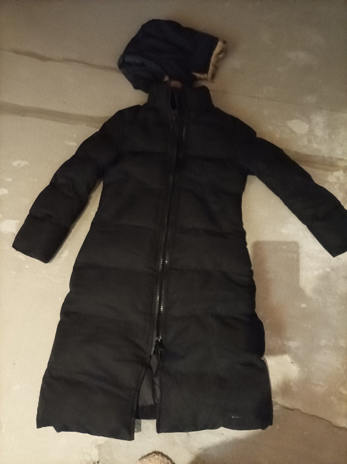 Lange zwarte winterjas van Matogla, Zwart, Ophalen of Verzenden, Zo goed als nieuw, Matogla