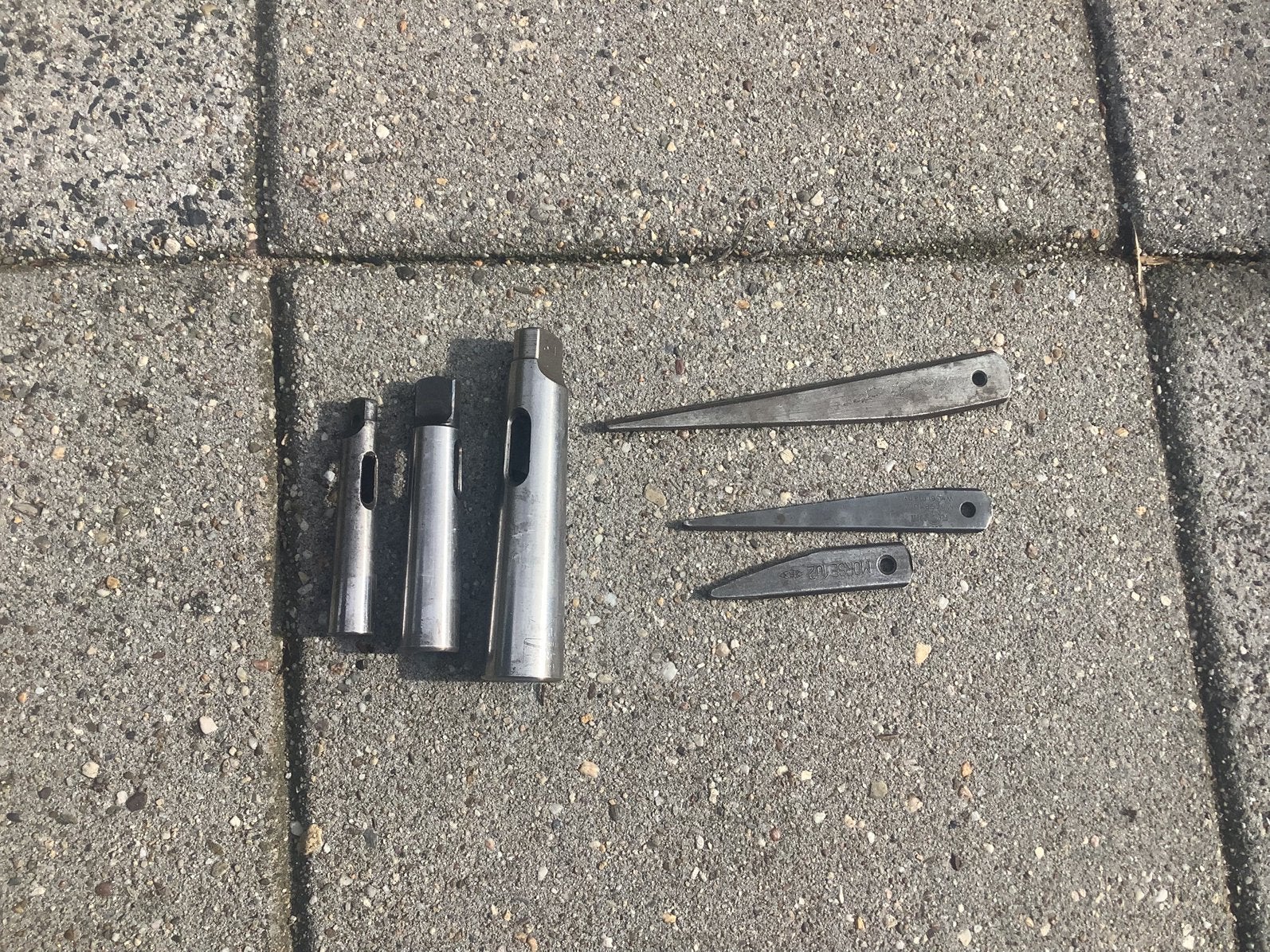 3x conus, Ophalen, Gebruikt, Kolomboormachine