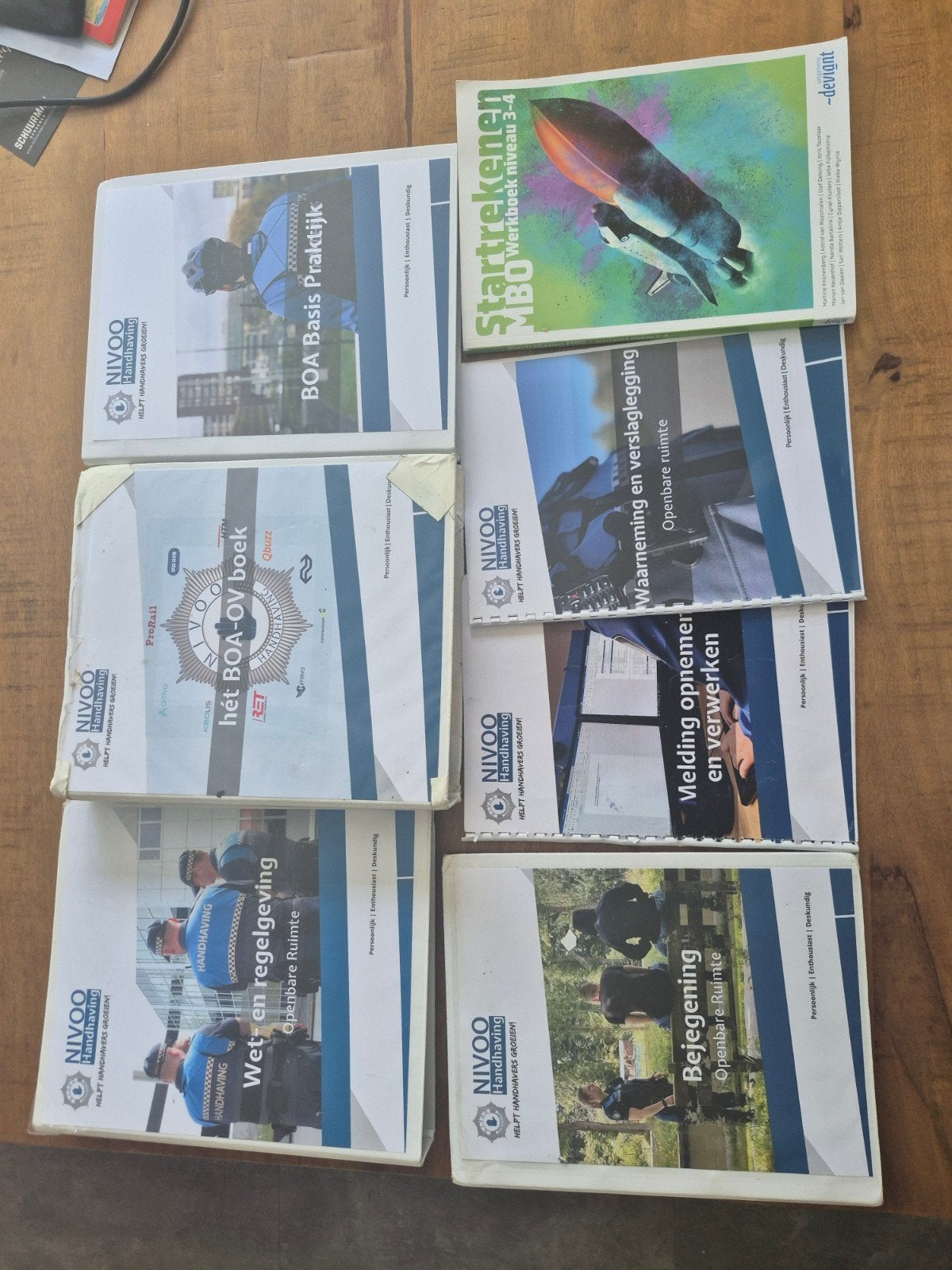 NIVOO Handhaving BOA-OV boeken en lesmateriaal, Boeken, Ophalen of Verzenden, Gelezen, MBO, NIVOO Handhaving
