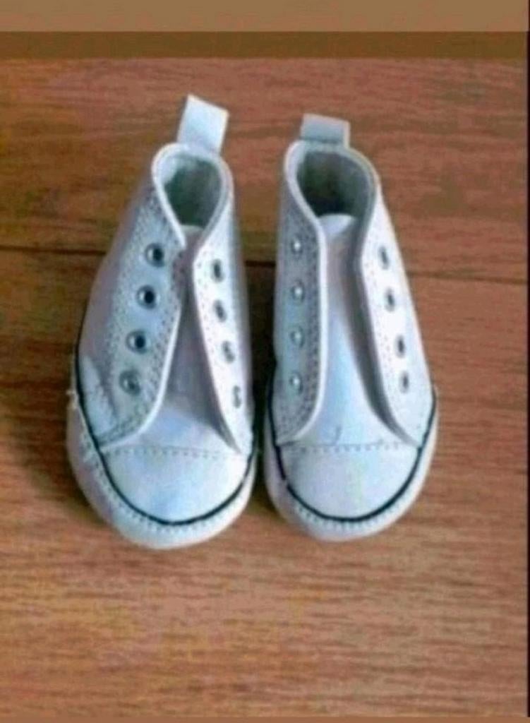 All Star Converse witte schoenen, Schoentjes, Jongetje of Meisje, Ophalen of Verzenden, Zo goed als nieuw