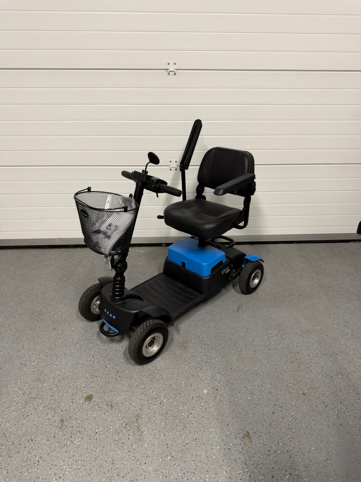 Life & mobility Vivo opvouwbare scootmobiel, Diversen, Brommobielen en Scootmobielen, Ophalen, Life and Mobility, 10 km/u of minder