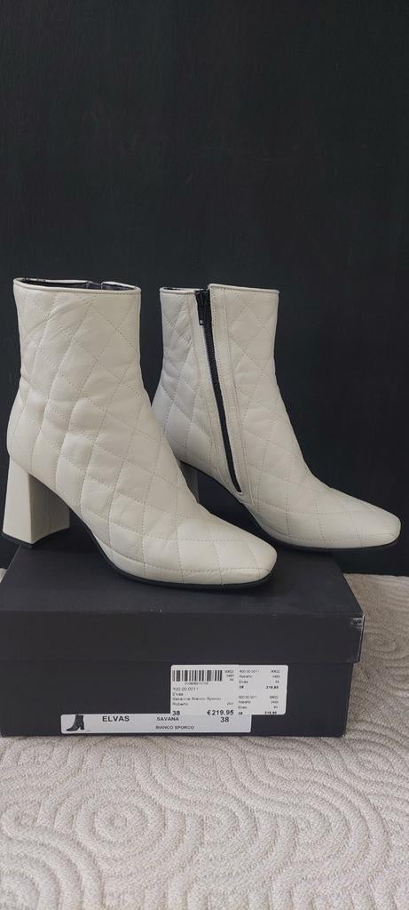 Roberto d'Angelo  Gewatteerde Leren Enkellaarzen - Maat 38, Kleding | Dames, Schoenen, Wit, Lage of Enkellaarzen, Ophalen of Verzenden