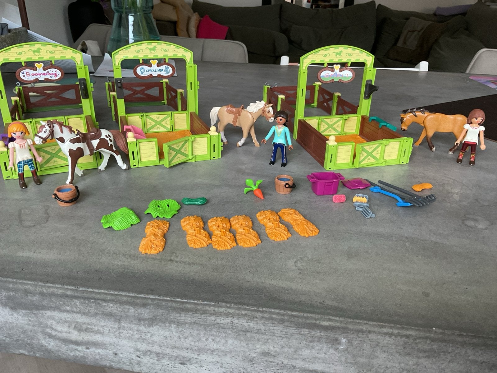 Playmobil Paardenstallen met Hekjes, Paarden en Poppetjes, Ophalen of Verzenden, Gebruikt