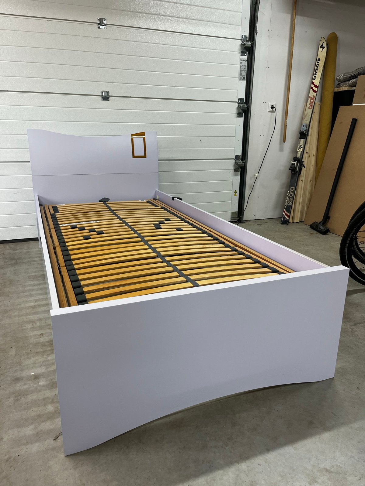 Gautier tienerbed met electrisch verstelbare lattenbodem, Ophalen, 90 cm, Eenpersoons, 200 cm