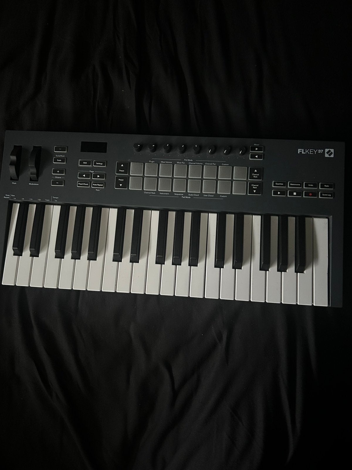 FLkey 39, Muziek en Instrumenten, Ophalen of Verzenden, Zo goed als nieuw